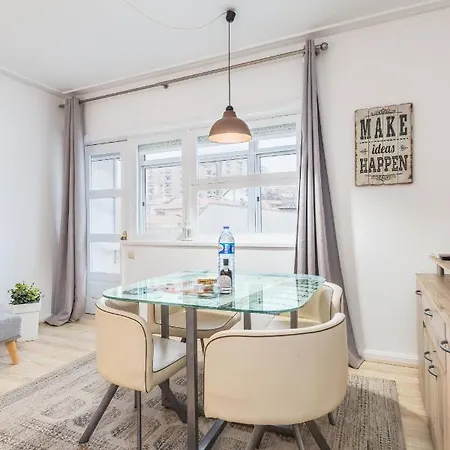 Apartment With Veranda In Gaia - 3d *