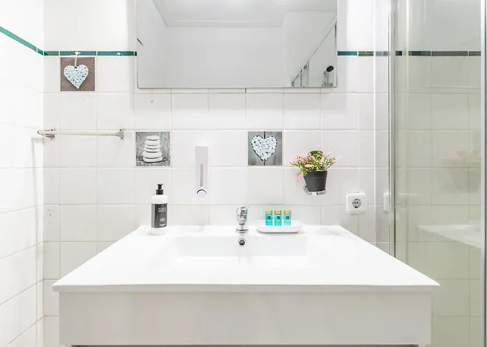 Apartament With Veranda In Gaia - 3d *